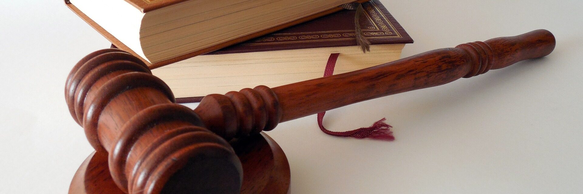 hammer-g0c31b0cb4_1920