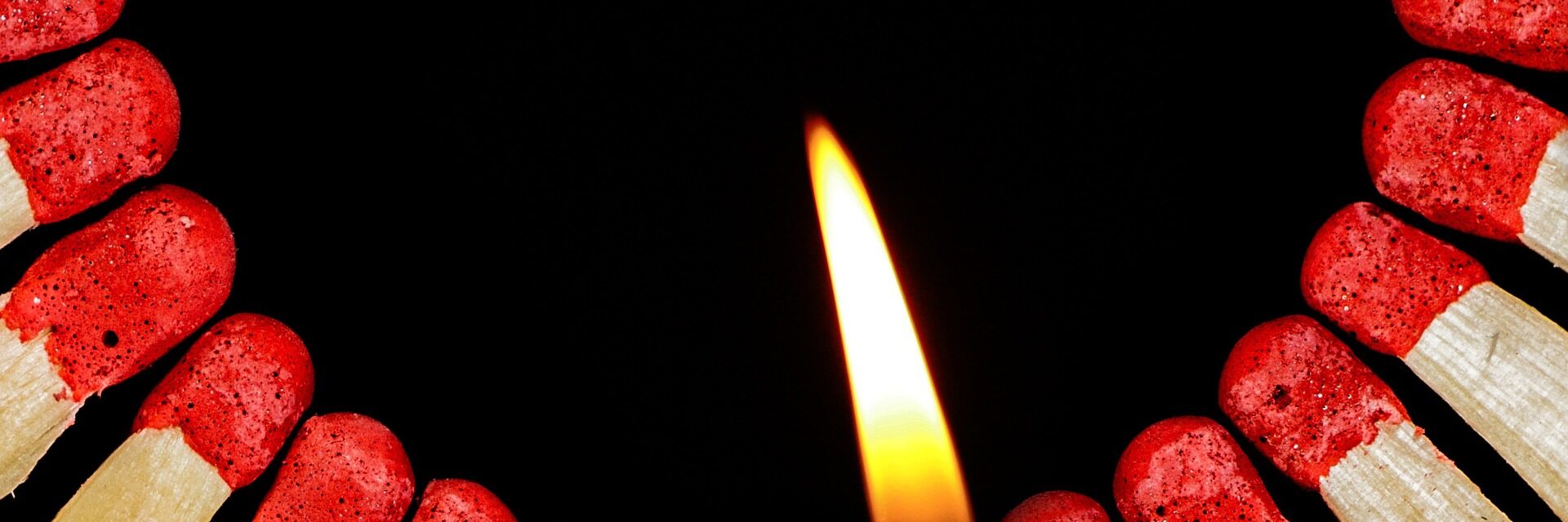 flame-g4ac576509_1920